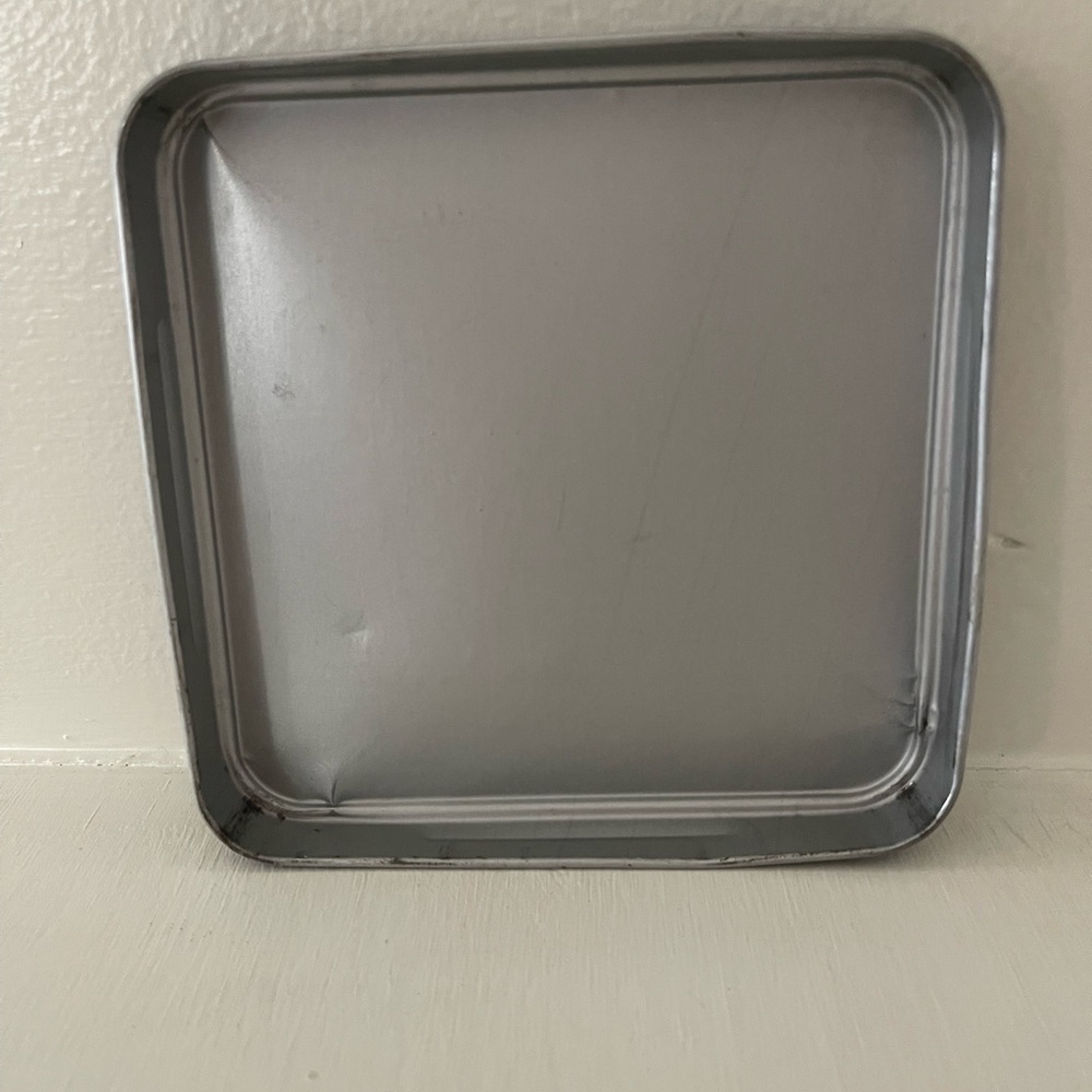 Nabisco Premium Saltine Cracker Tin - Picture 7 of 16